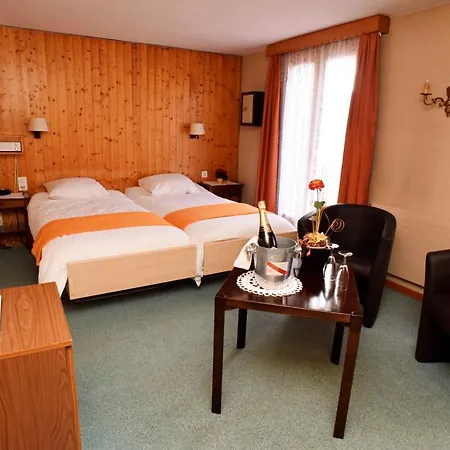 Hotell De La Poste 3*