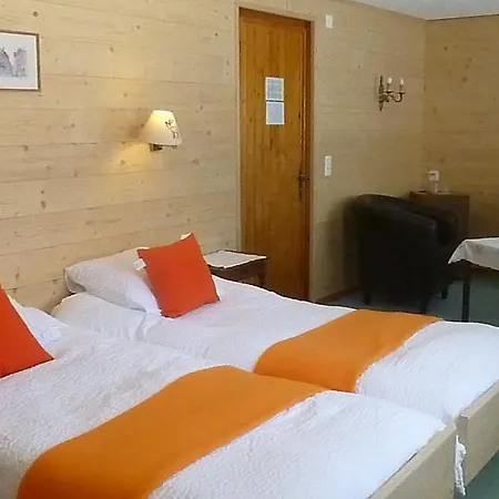 Hotell De La Poste 3*