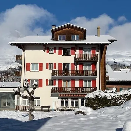 Otel De La Poste 3*