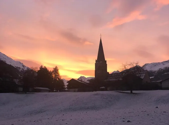 فندق De La Poste فيربير